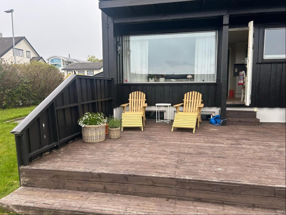 Patio, Garden view