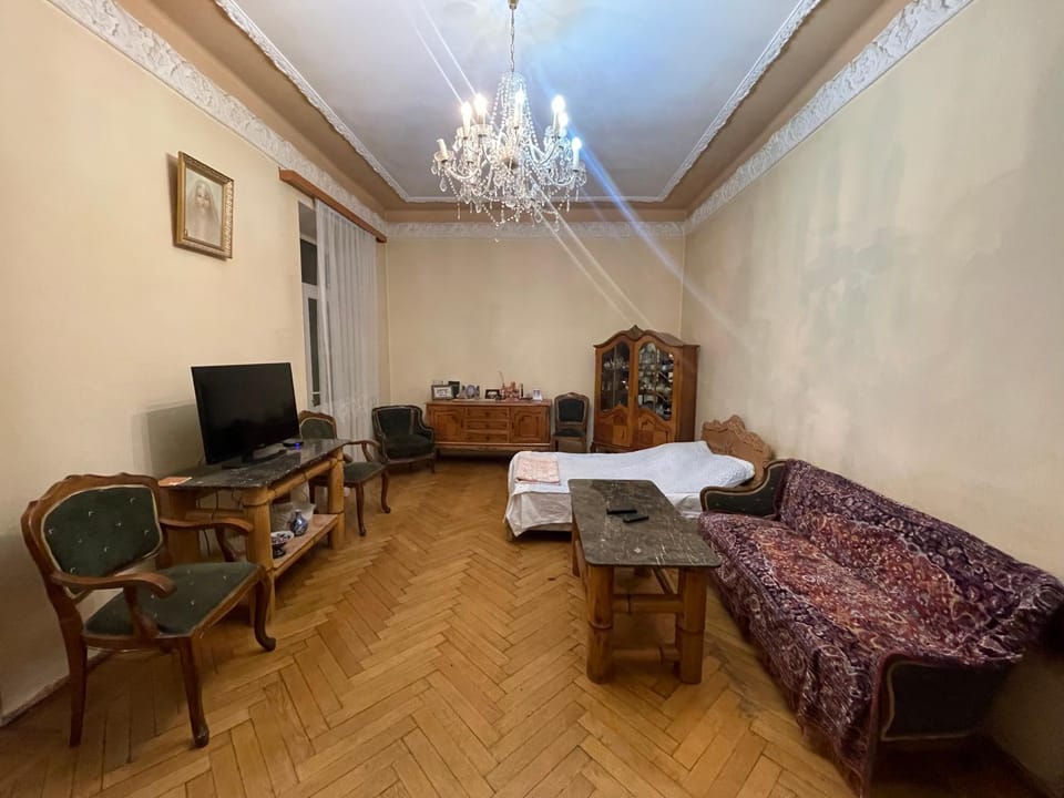 Communal lounge/ TV room, TV and multimedia, Living room, Photo of the whole room, Seating area