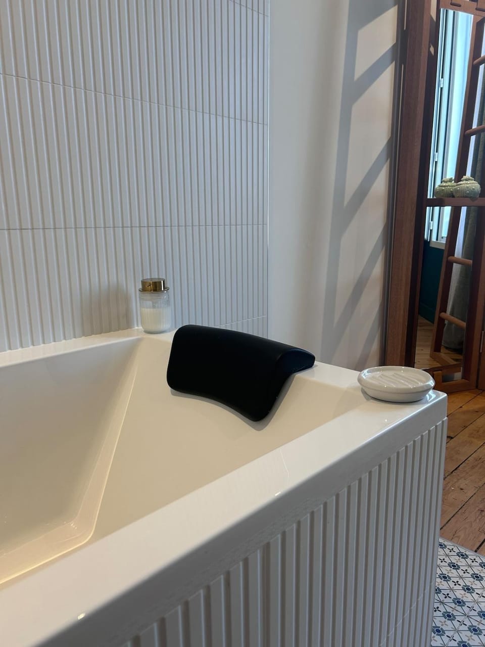 Bathroom, Bath