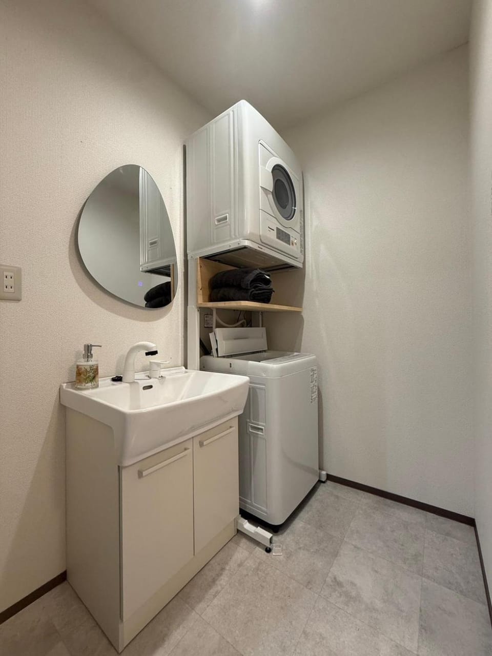 2026年8月10日open OUCHI River Side Apartment in Nagano Prefecture