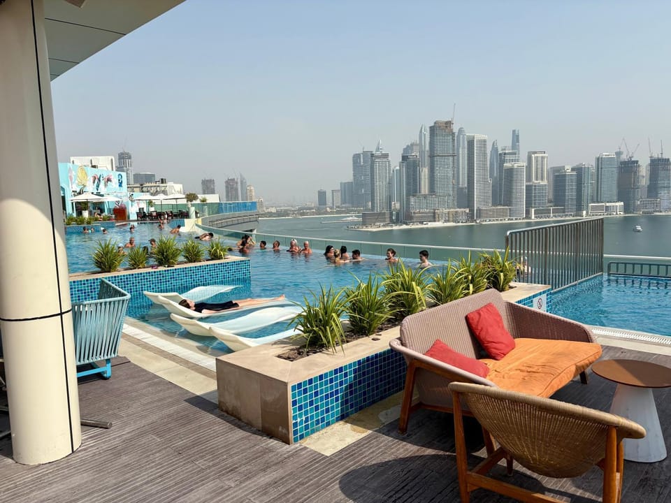 Pool view, Sea view, Swimming pool