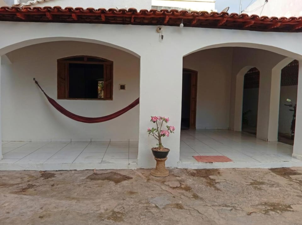 Patio, Facade/entrance, Internal: Not applicable to any particular room