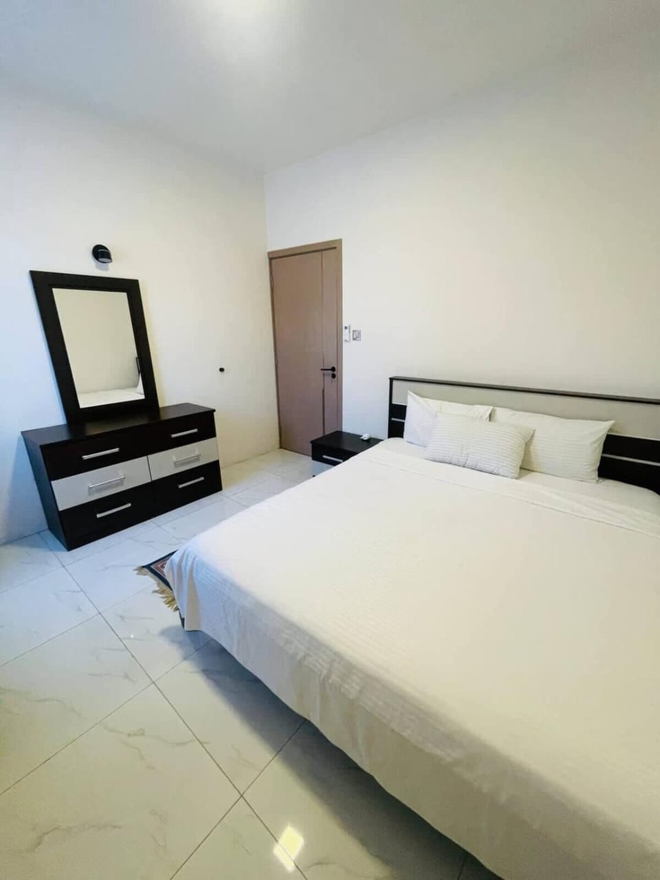 Beachside 3-Bedroom Apartment Flic en Flac Beach Apartment in Mauritius