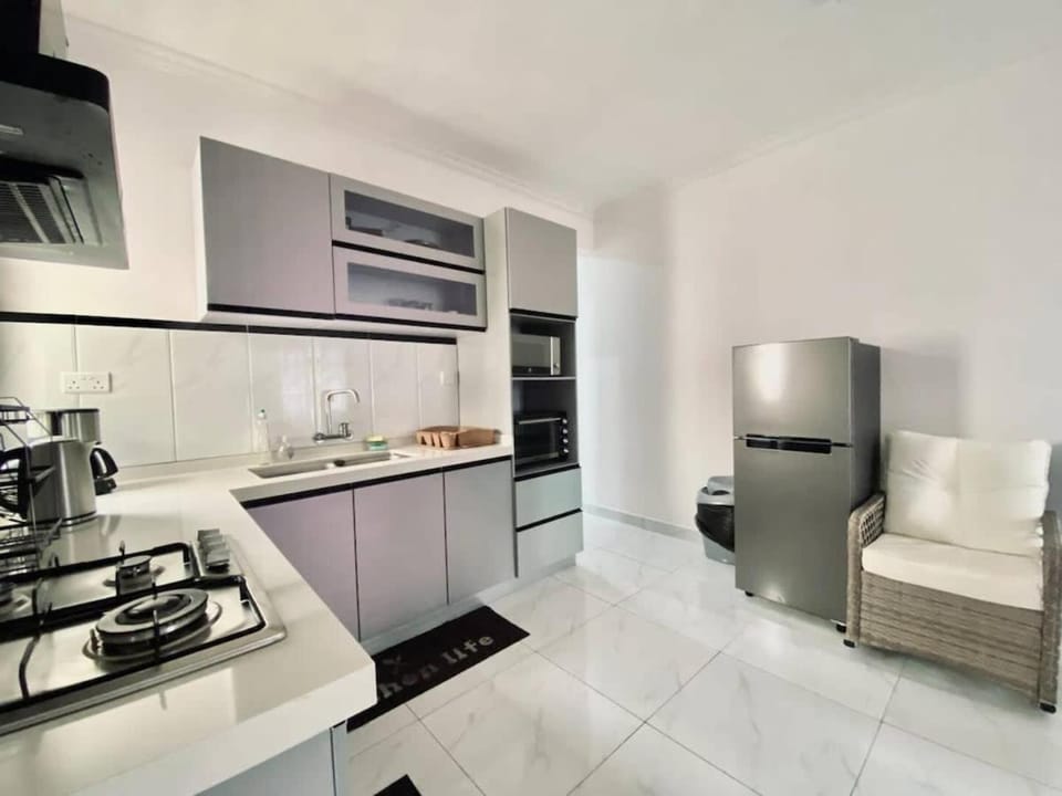 Beachside 3-Bedroom Apartment Flic en Flac Beach Apartment in Mauritius