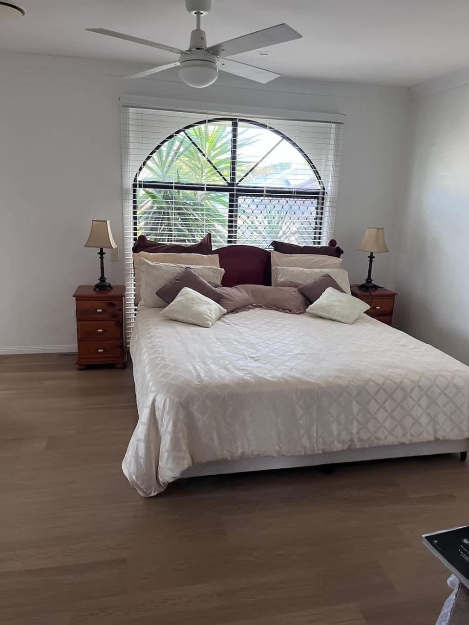 Resort-Style Pool Home House in Sandgate