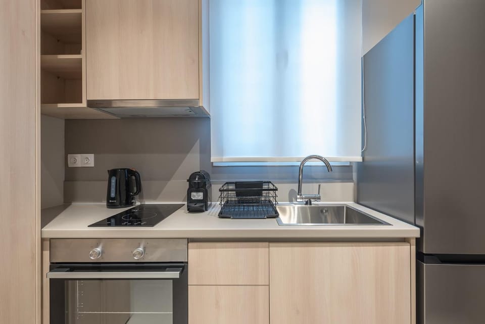 Chic 1 Bedroom Apartment Near Athens City Center Apartment in Kallithea