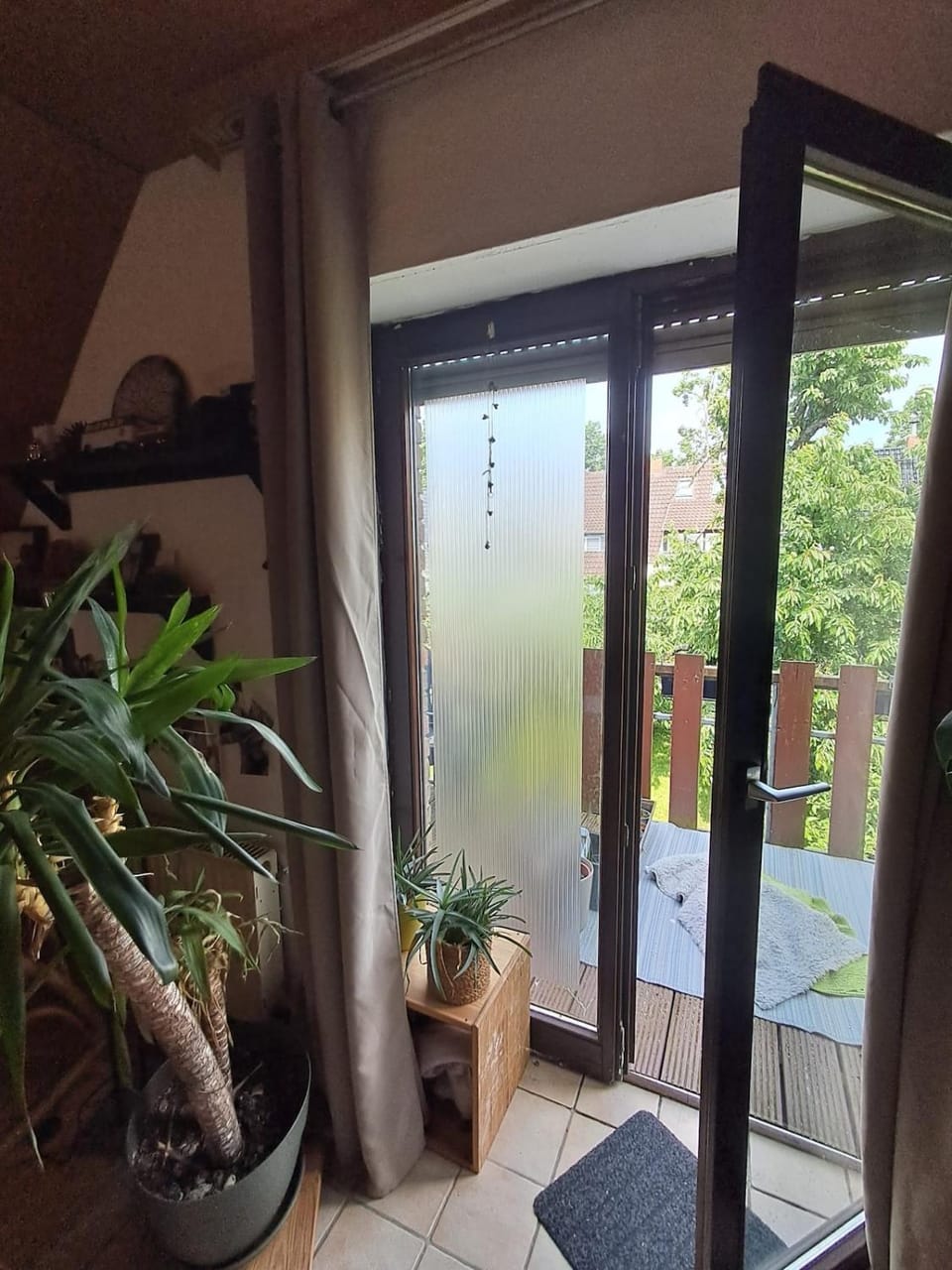Dachgeschoss Wohnung BS Südstadt nahe See Apartment in Brunswick