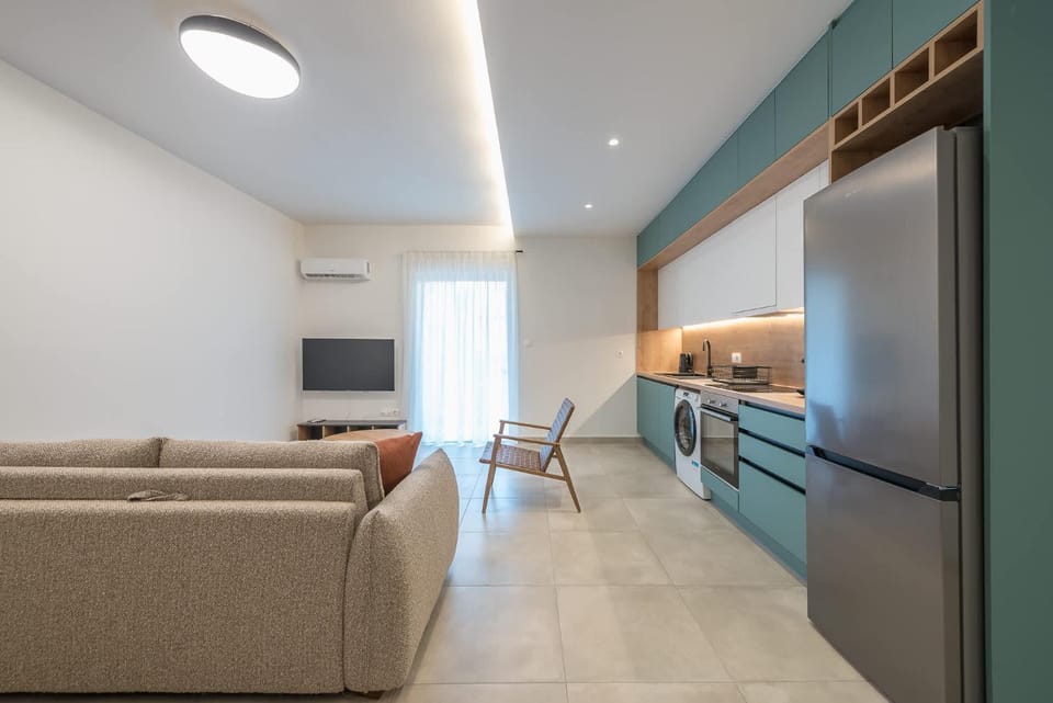 Brand New 1 Bedroom Retreat Apartment in Kallithea