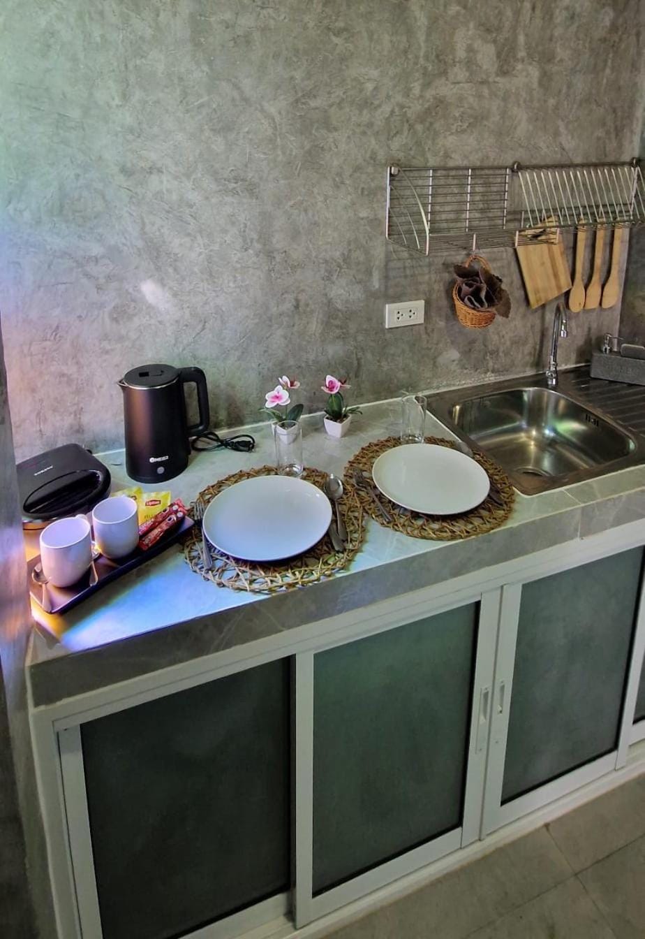 Kitchen or kitchenette