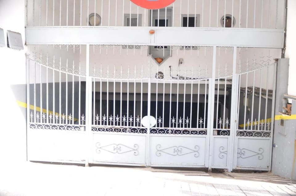 Bourgogne Ouest 4 chambre 92m2 Parking Wifi Apartment in Casablanca
