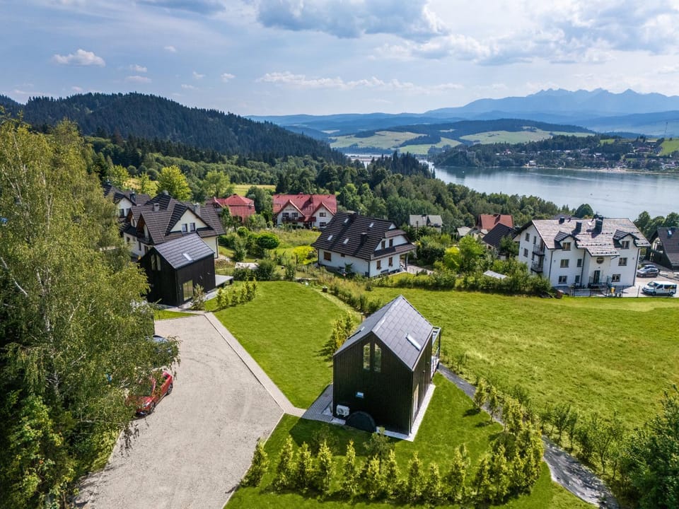 Property building, Natural landscape, Lake view, Mountain view