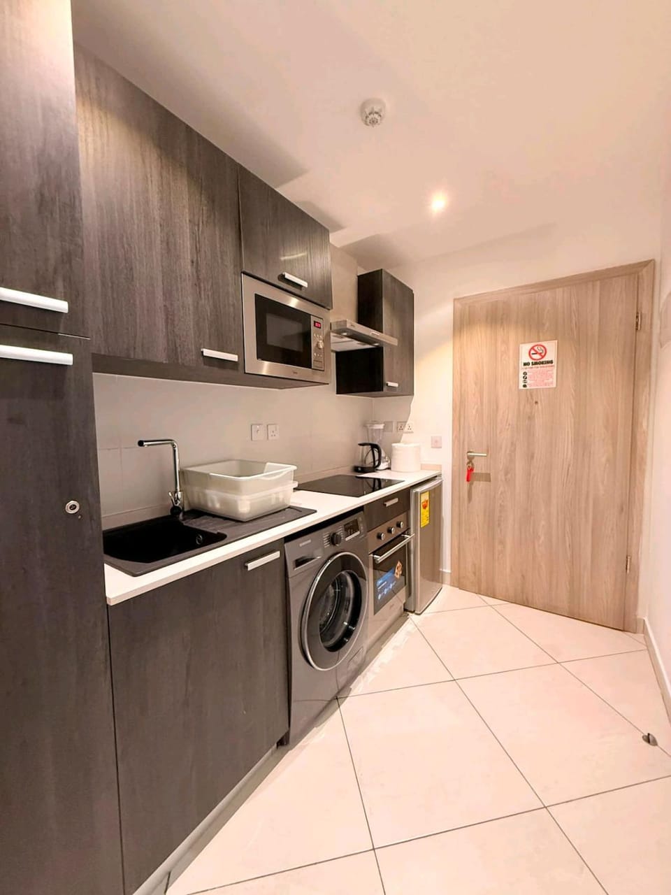 The Lennox Luxury Studio AirportResidential, Accra Apartment in Accra