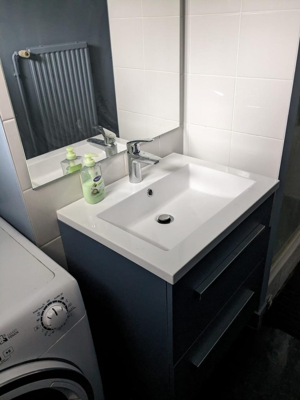 Chambre double ultra confortable et au calme proche du centre-ville de Lyon Vacation rental in Lyon
