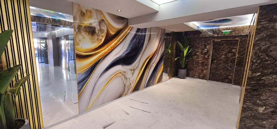 Gorgeous SeaBreeze Studio Stefan Residence Promenada Apartment in Constanța County