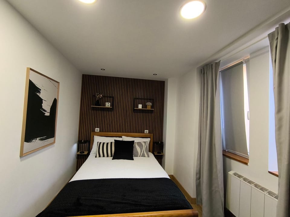 Living room, Bedroom