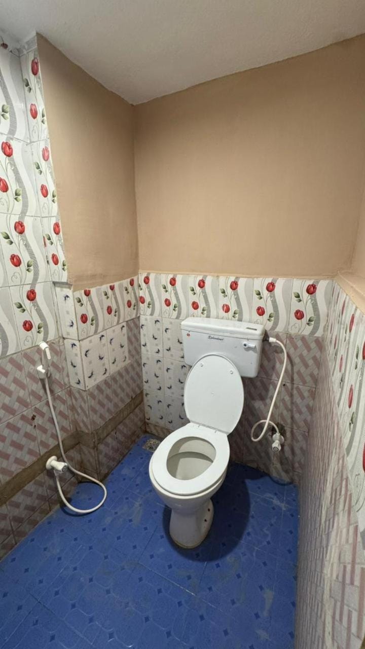 Toilet, Bathroom