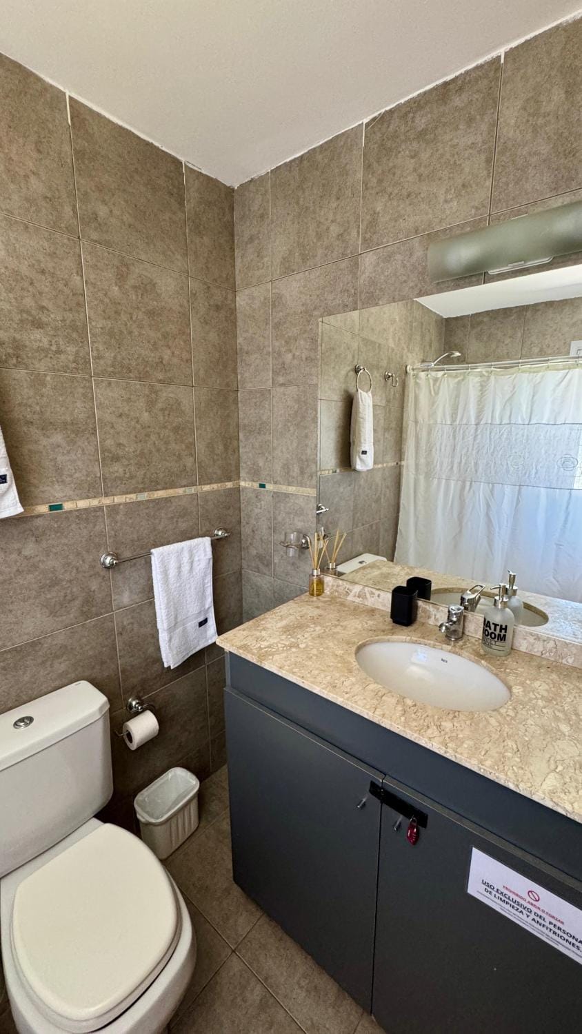 Centrico departamento con cochera privada Apartment in San Martín de los Andes