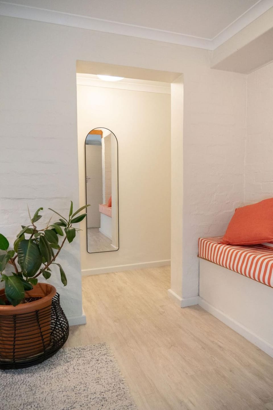 Charming flat near town & trails Apartment in Stellenbosch