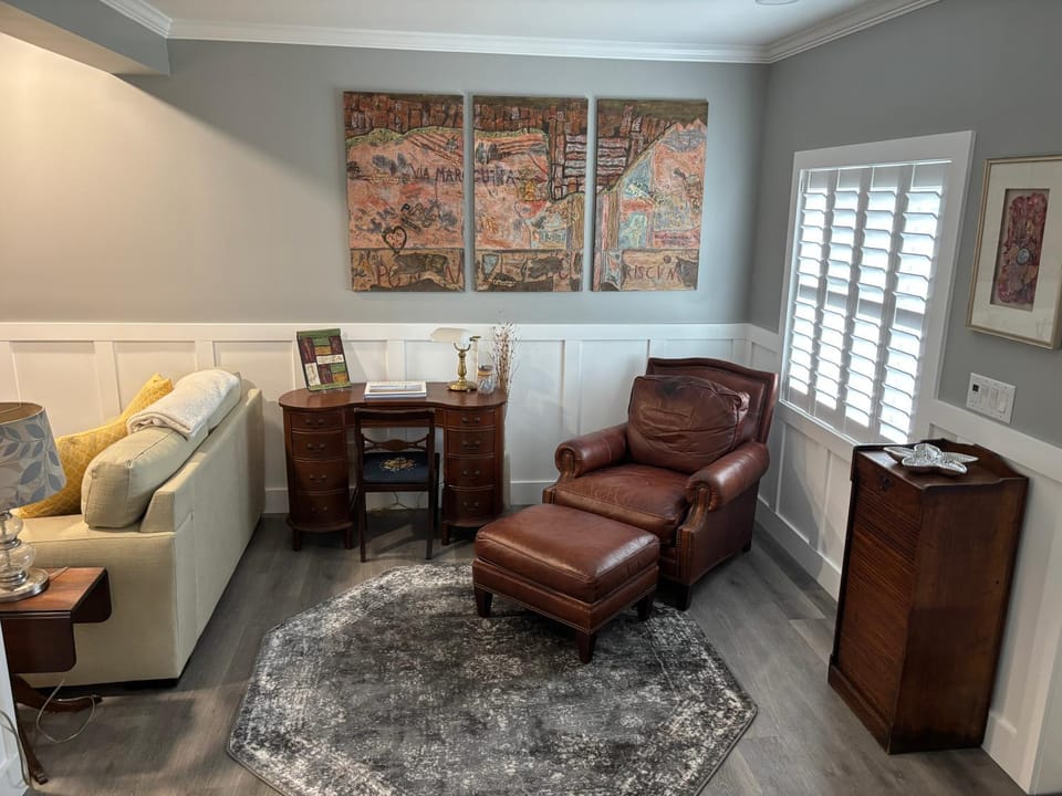 Sandy Toes & Salty Air Escape - Pet Friendly Apartment in Carolina Beach