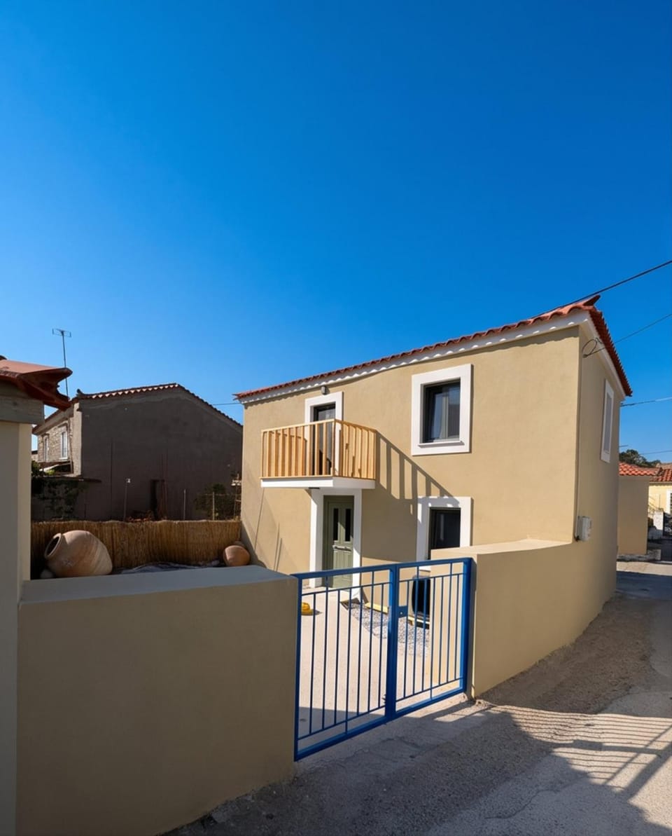 Property building, Inner courtyard view
