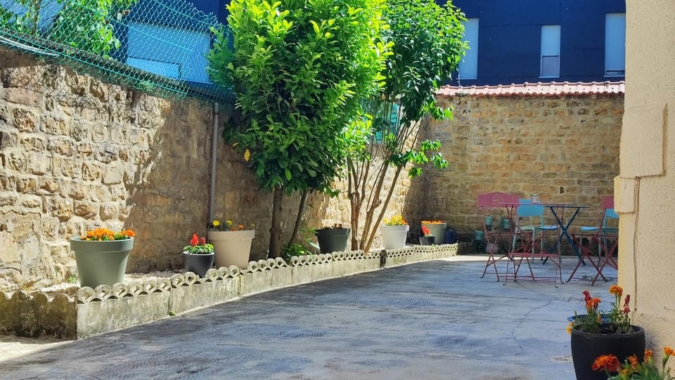 Garden, Balcony/Terrace