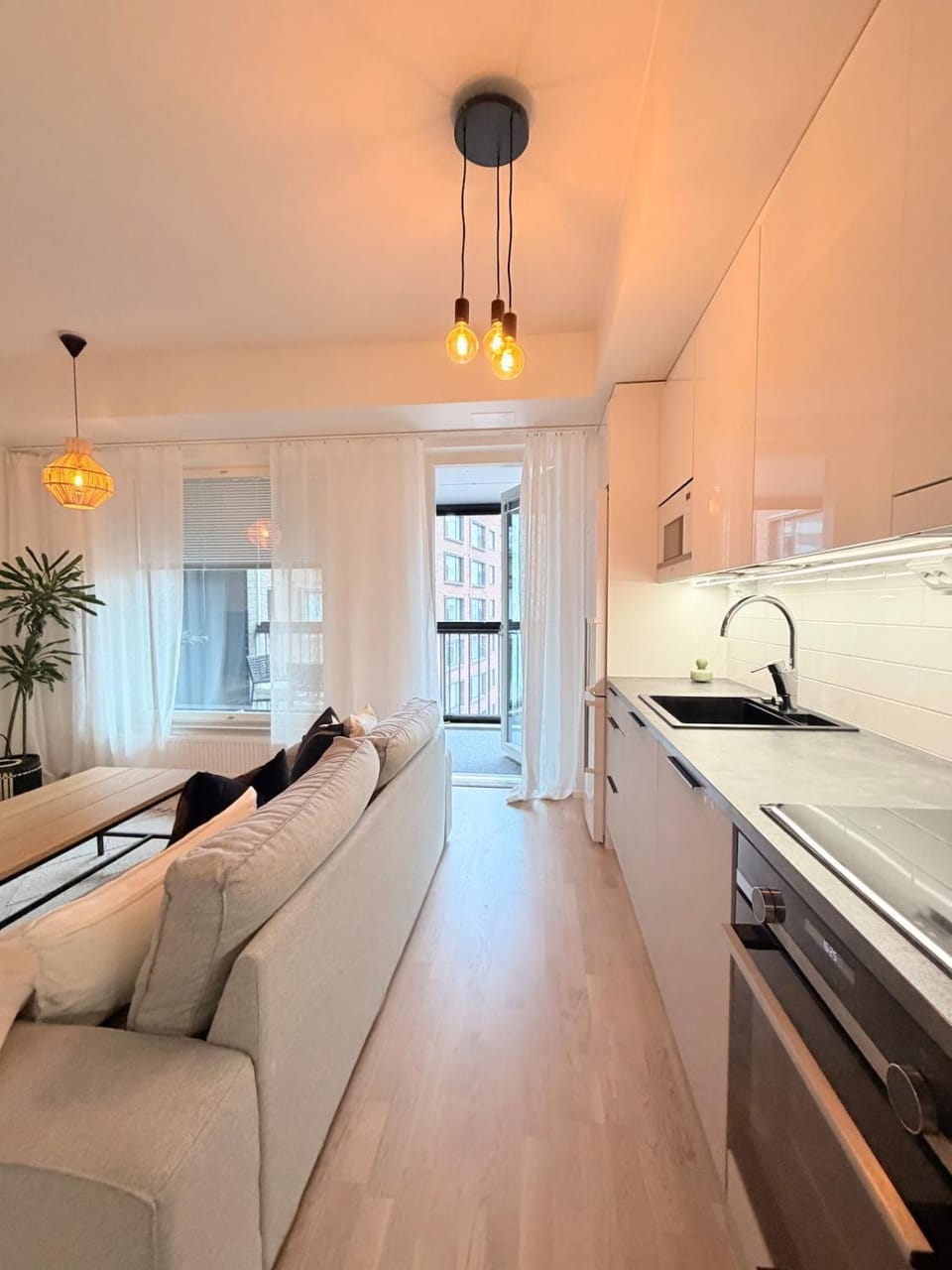Kitchen or kitchenette, Living room, Seating area, stove