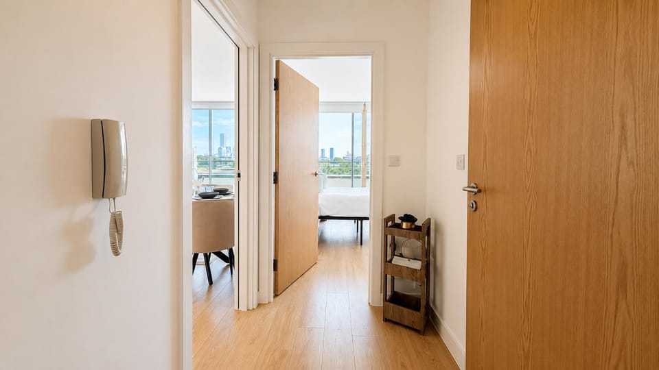 Living room, Bedroom