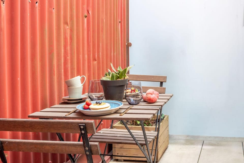 Unique Beachside Triplex by LovelyStay Apartment in Matosinhos