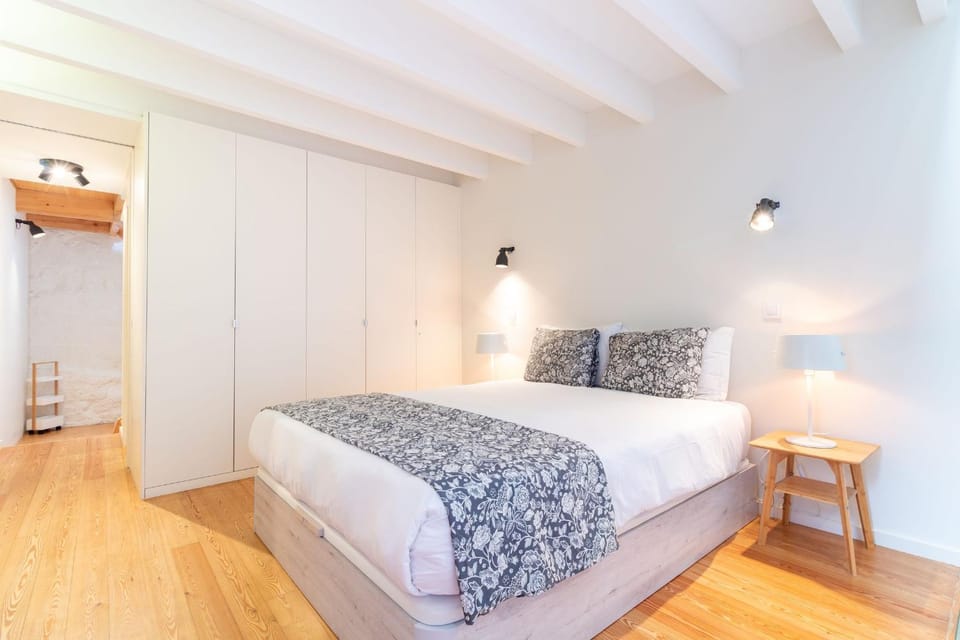 Unique Beachside Triplex by LovelyStay Apartment in Matosinhos