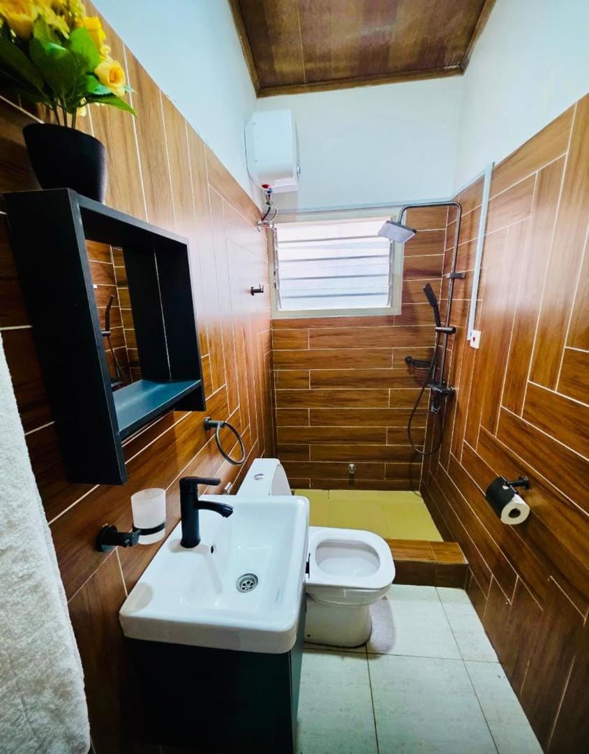 Toilet, Bathroom