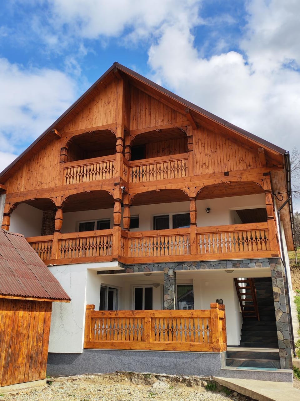 Popasul Turistului House in Romania