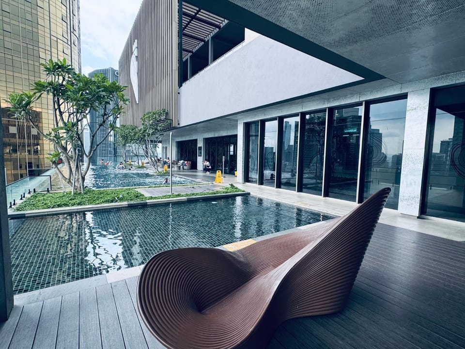 Pool view, Swimming pool