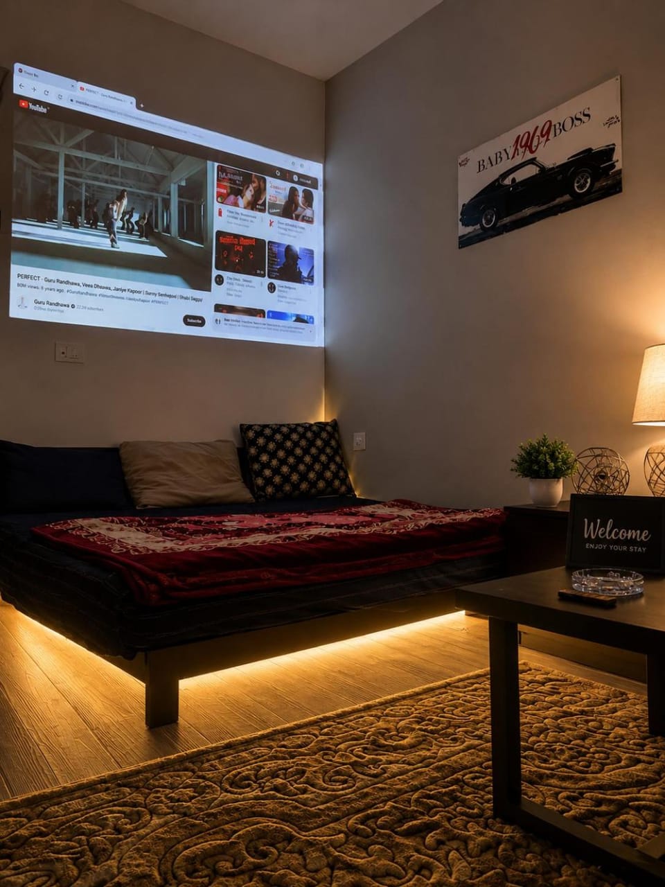 Midnight Oasis Apartment in Uttar Pradesh