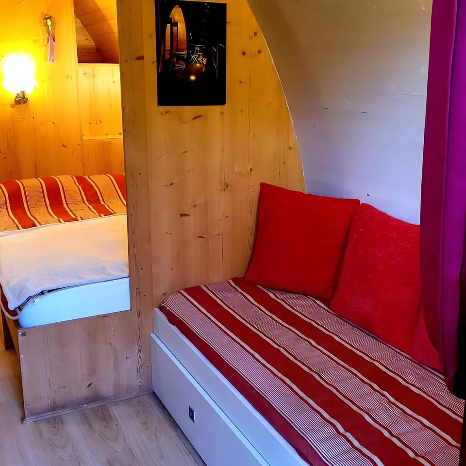 Property building, Living room, Bedroom