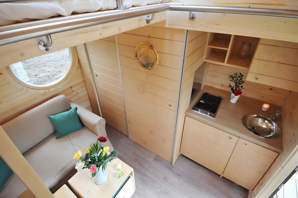 Property building, Kitchen or kitchenette, Living room