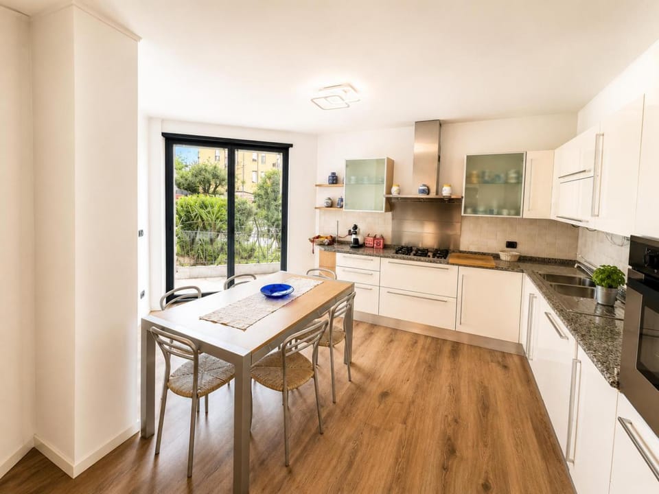 Ad Suite Apartment Lodge Apartment in Riva del Garda