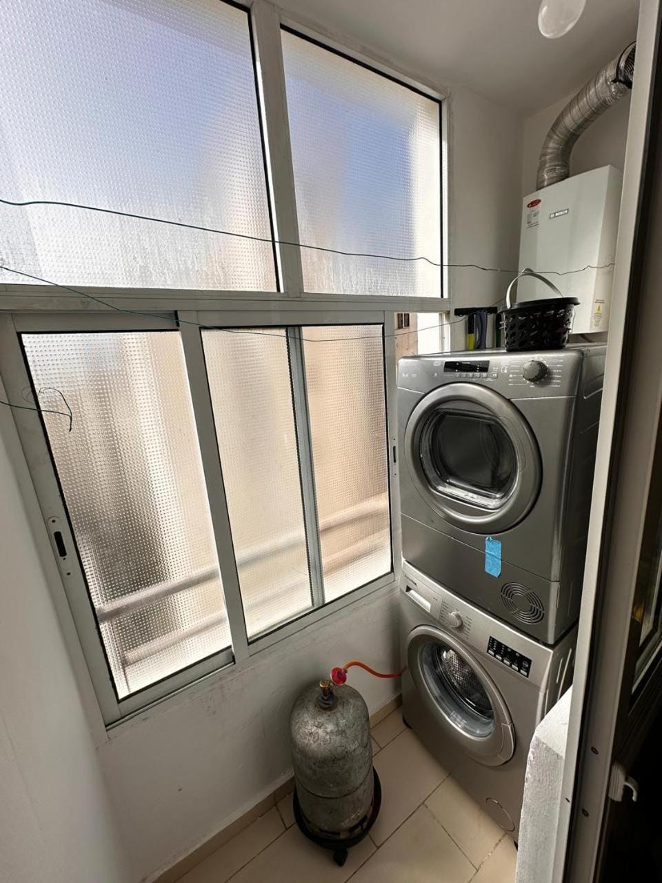 quiet, furnished, sea golf wifi AC Apartment in Tangier