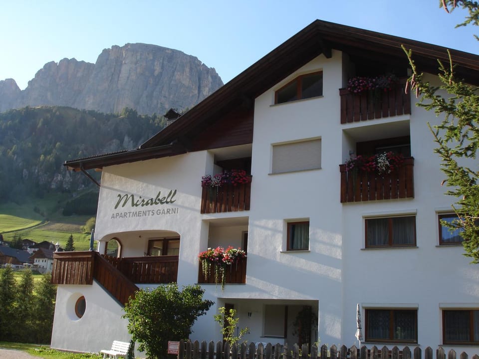 Property building, Garden view