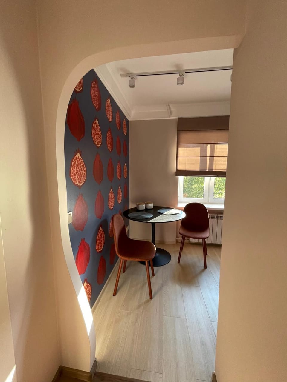 Modern Apartment, 15mins to Opera Apartment in Lviv