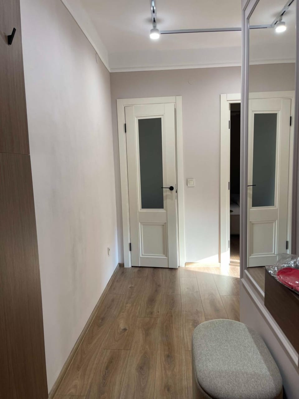 Modern Apartment, 15mins to Opera Apartment in Lviv