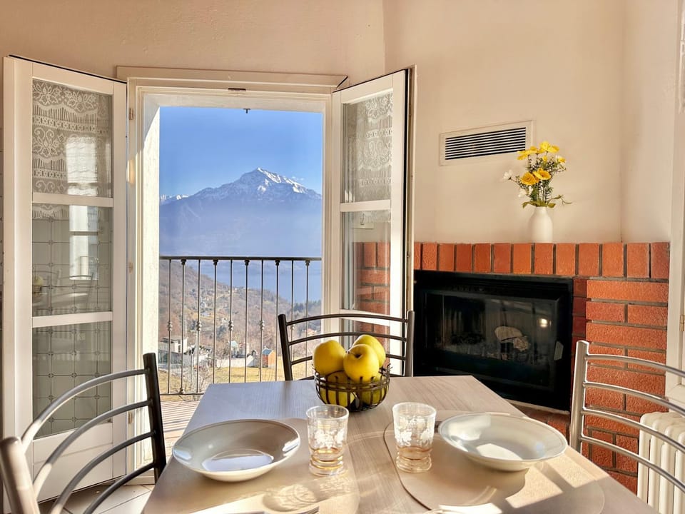 View (from property/room), Dining area