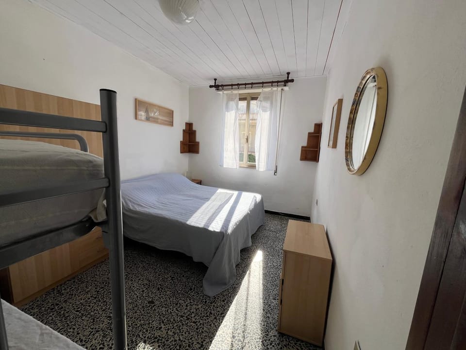 Bed, Bedroom, bunk bed