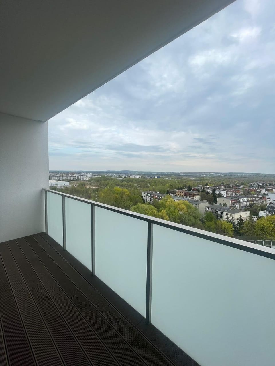 H25 - Apartament z widokiem Apartment in Poznan