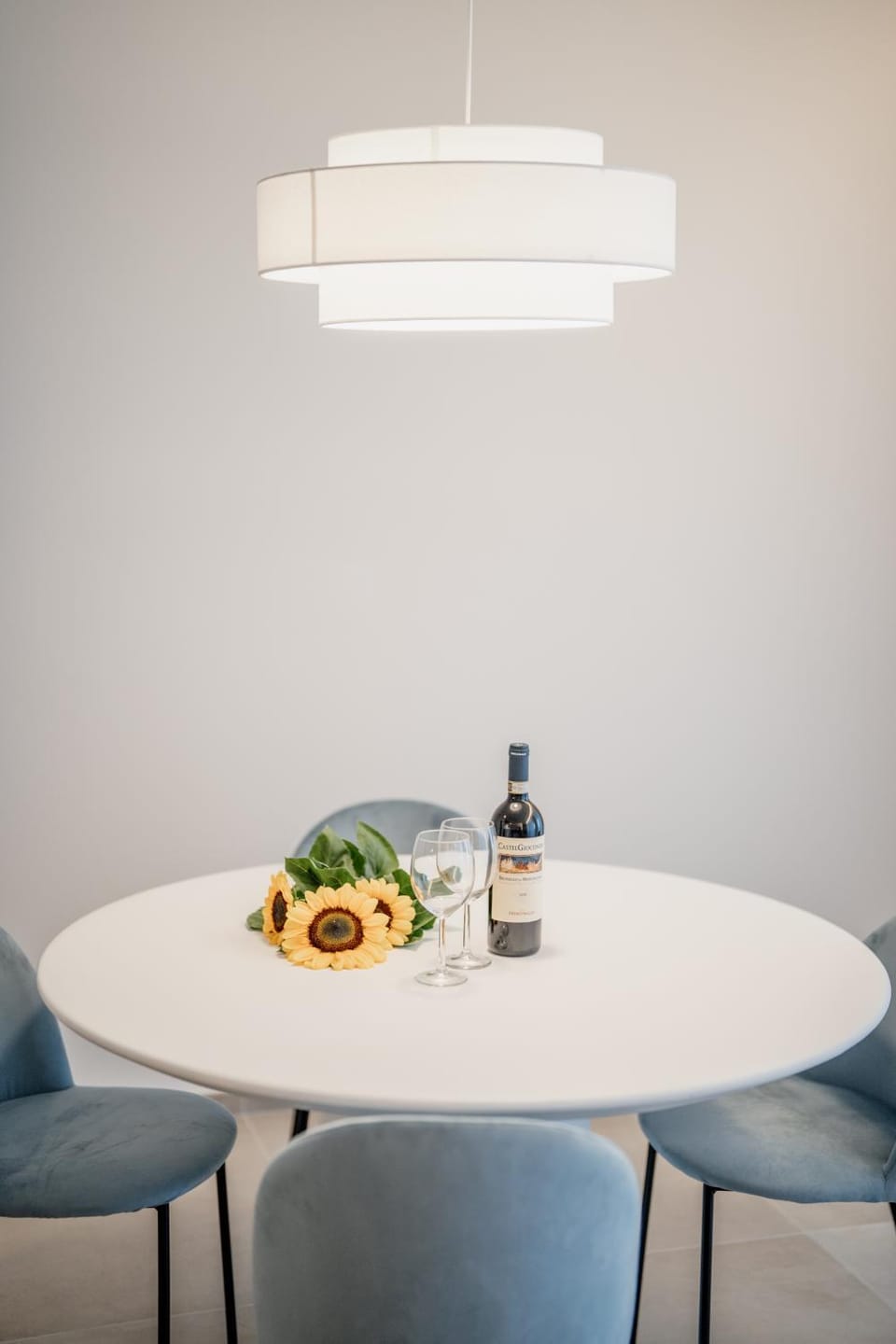 Food and drinks, Dining area, Food, Drinks, Alcoholic drinks
