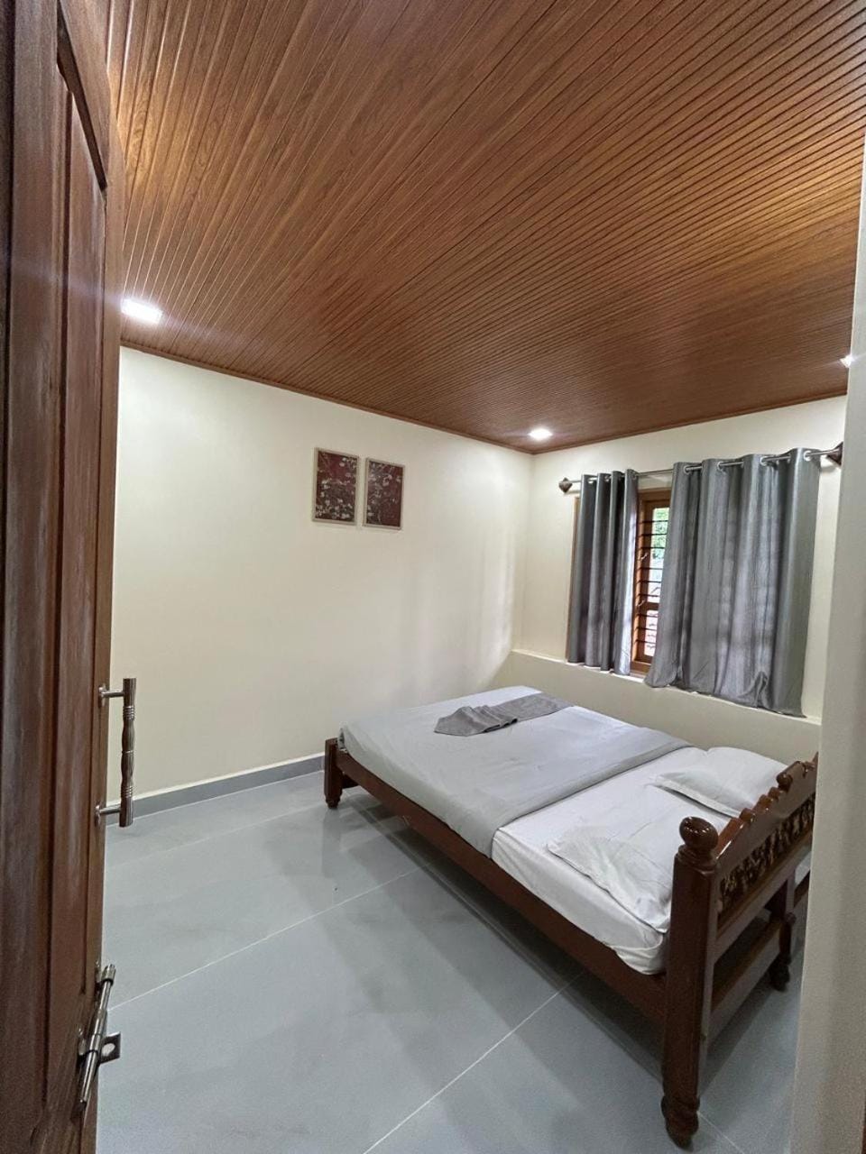 Spatika Villa Campground/ 
RV Resort in Karnataka