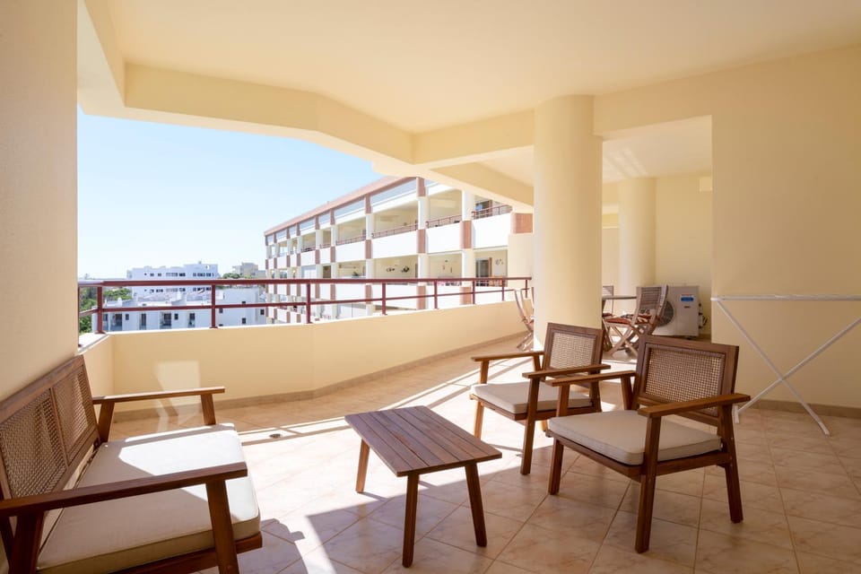 Patio, Balcony/Terrace