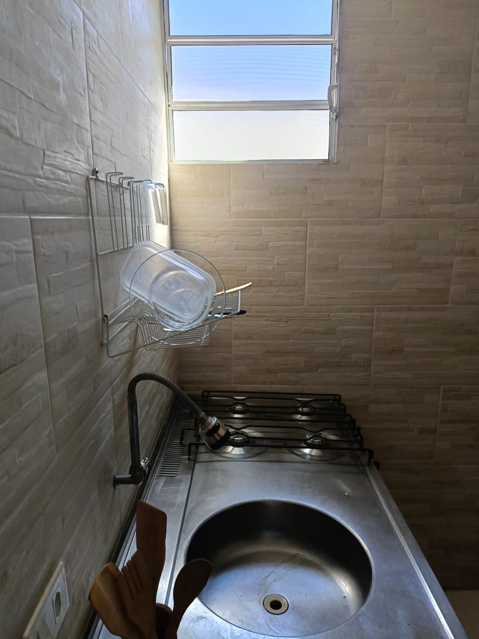 Kitnet Jardim Satélite Apartment in Sao Jose dos Campos