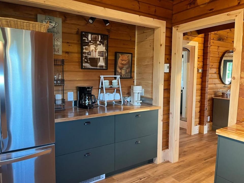Serenity Chalet in Prince Edward County