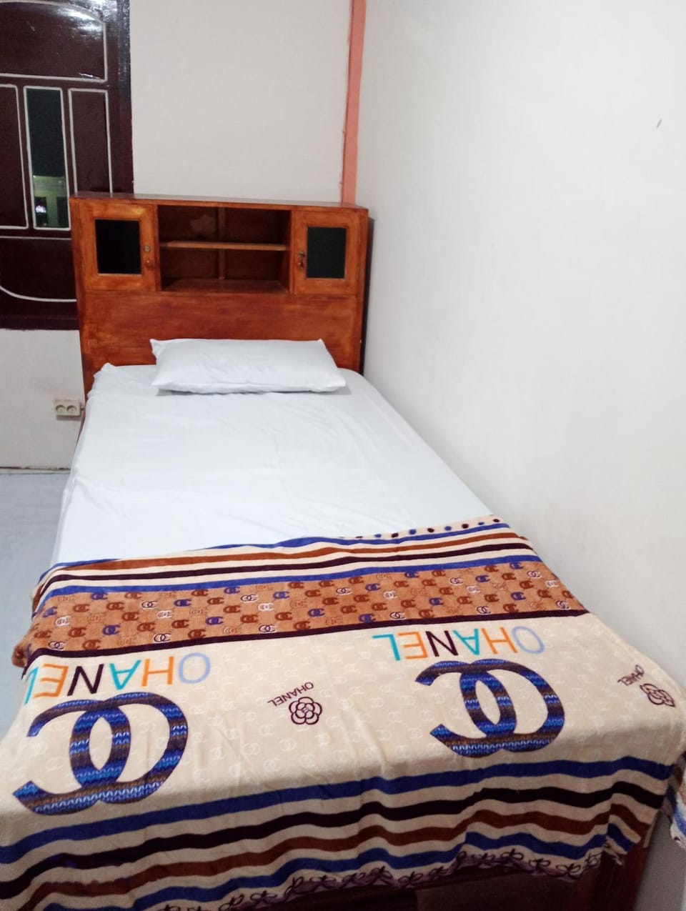 Damien Arico Bed and Breakfast in Indonesia