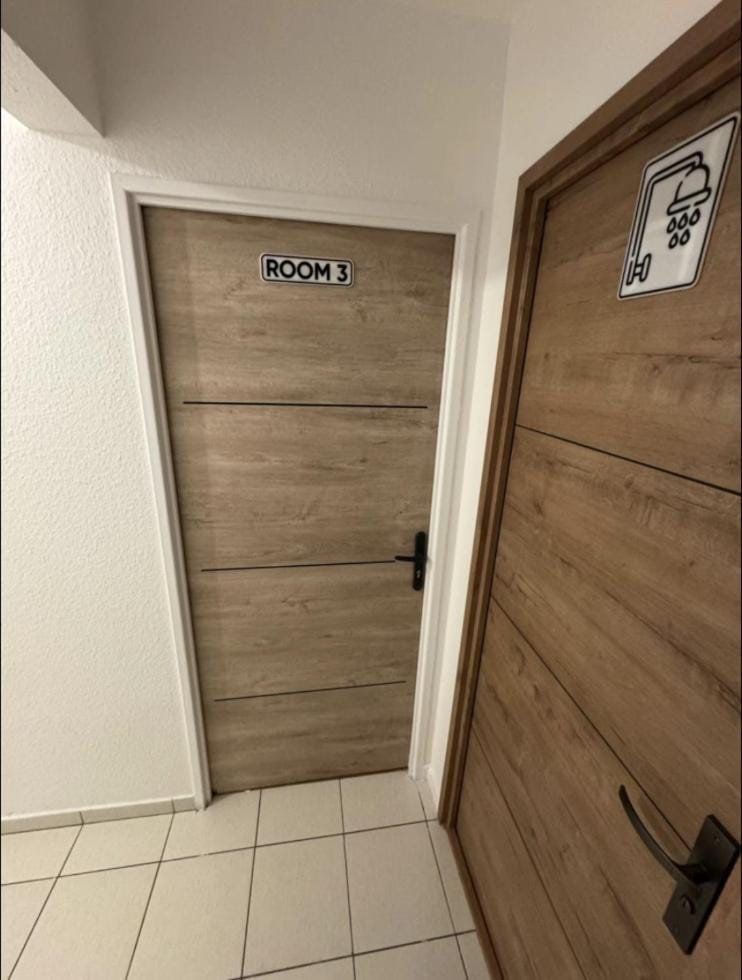 Chambre quadruple dans un appartement Vacation rental in Strasbourg